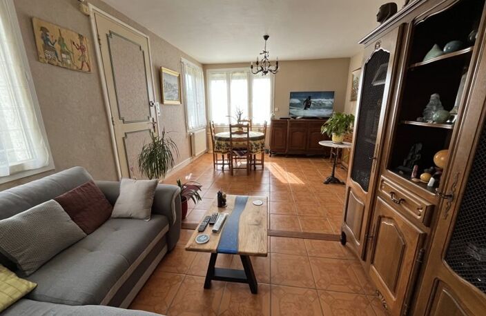 Vente maison 5 pièces 90 m² Argenton-sur-Creuse (36200) — photo 3