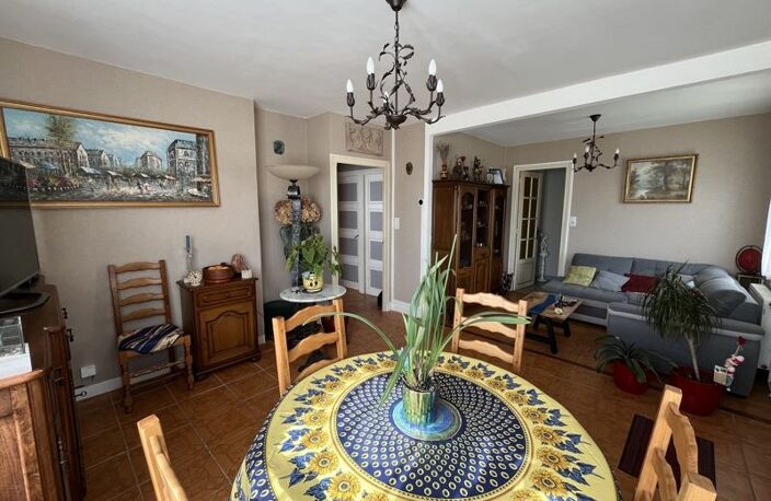 Vente maison 5 pièces 90 m² Argenton-sur-Creuse (36200) — photo 4