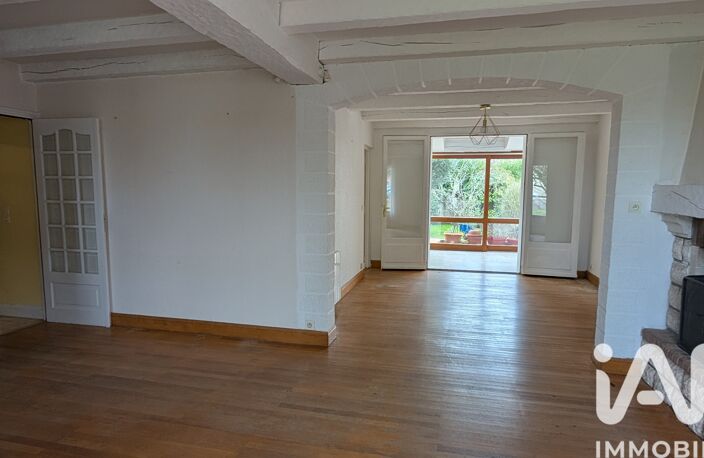 Vente Maison/villa 7 pièces — photo 2