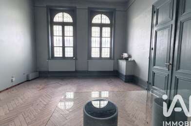 Maison 8 pièces 250000 €