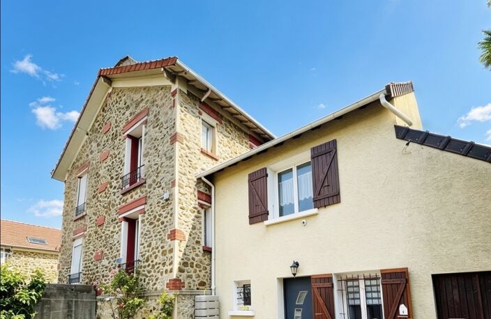Vente Maison/villa 7 pièces — photo 2