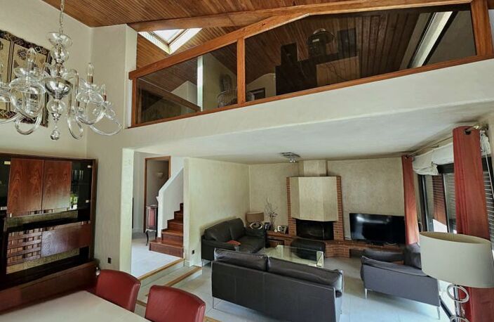 Villa de 5 pièces principales — photo 5