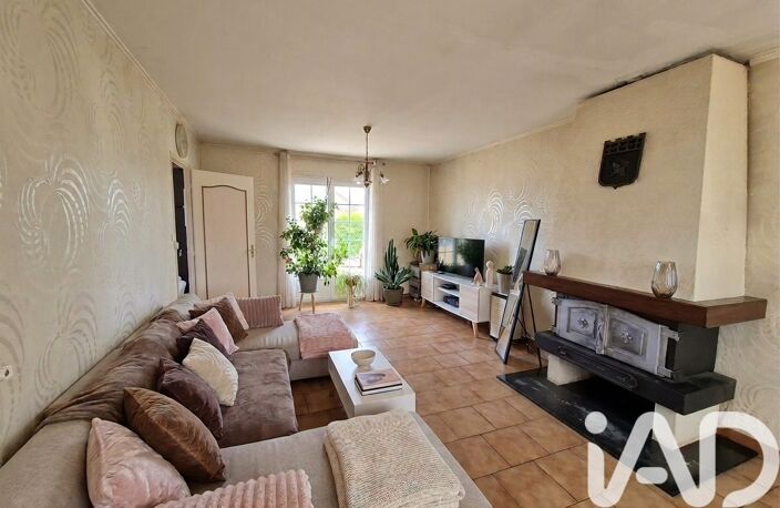 Vente Maison/villa 4 pièces — photo 2