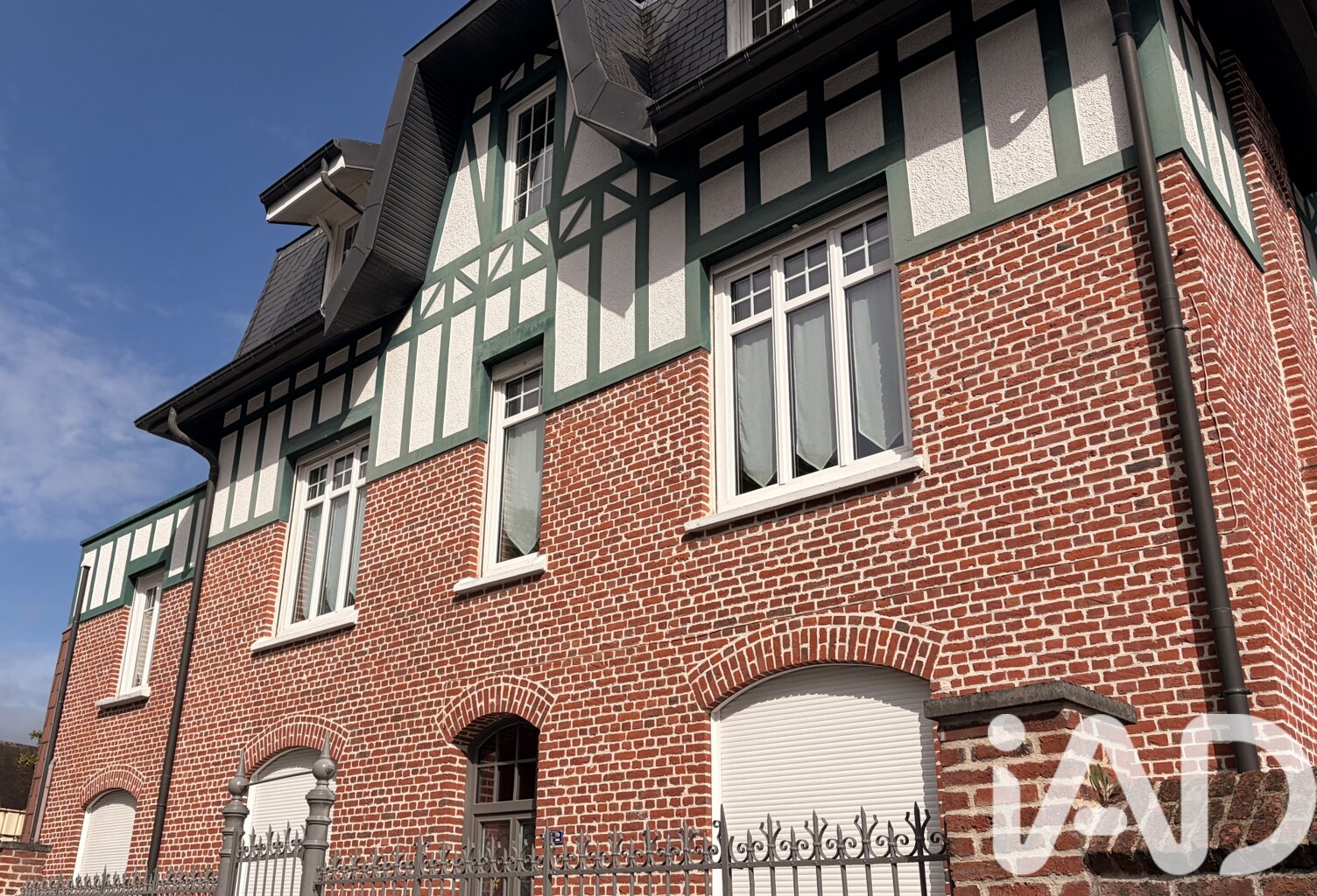 Vente Maison/villa 11 pièces — photo 1