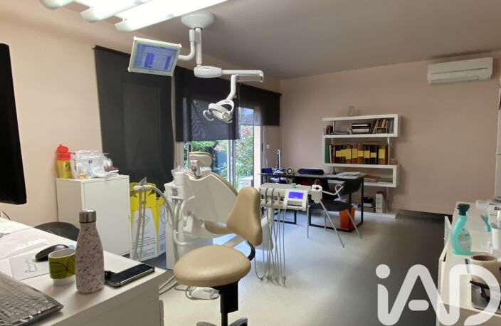 Vente Boutique/Local commercial 122 m&sup2; — photo 2
