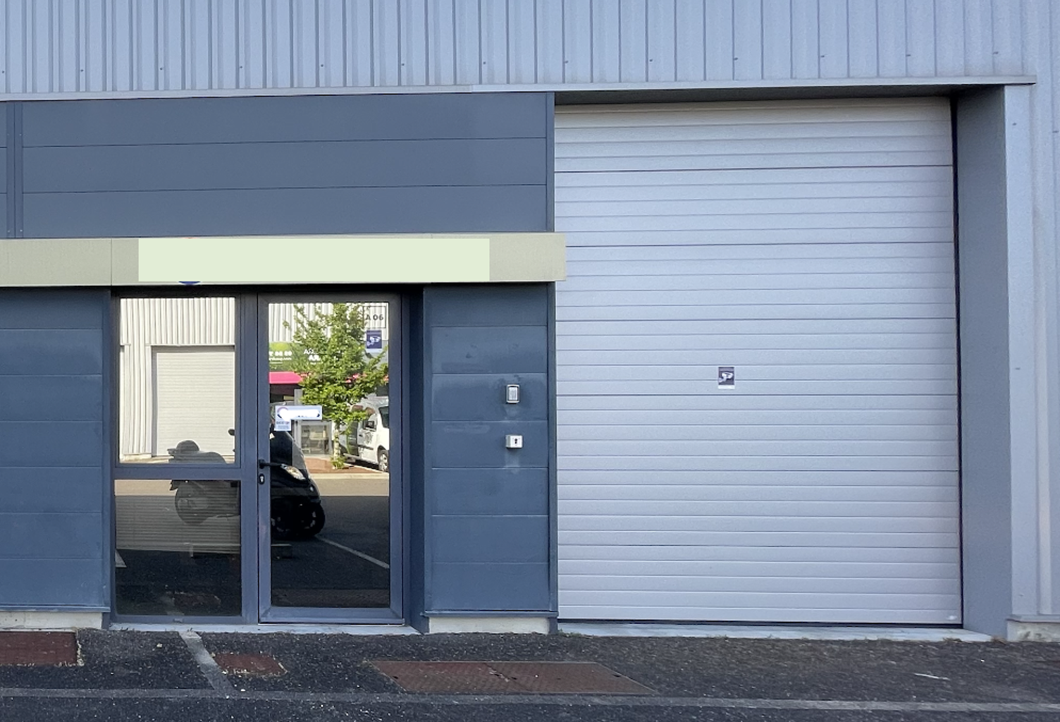 Vente Immeuble 80 m&sup2; — photo 1