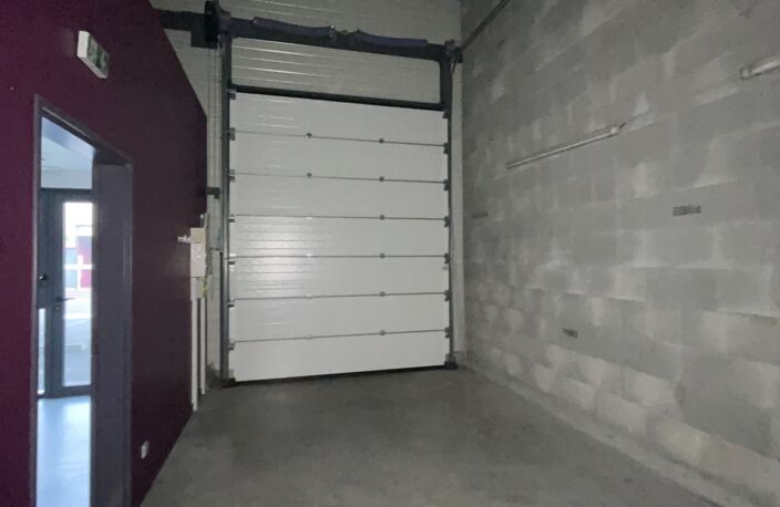 Vente Immeuble 80 m&sup2; — photo 4