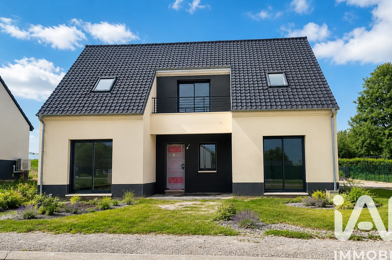 Maison 5 pièces 302000 €
