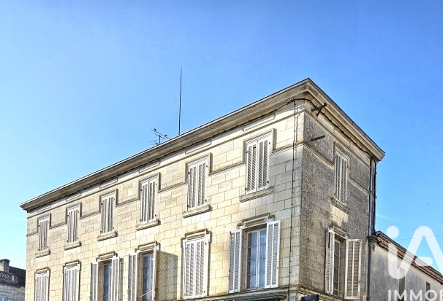 Vente Immeuble 285 m&sup2; — photo 1