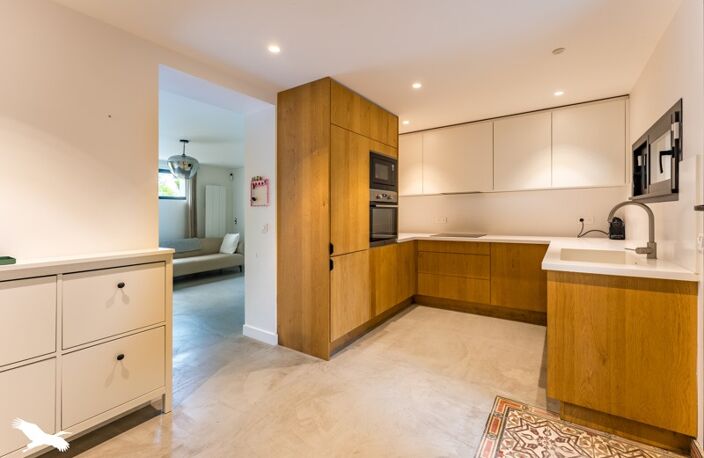 Maison en pierre de 4 pièces principales — photo 2