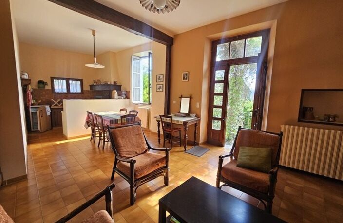 Maison en pierre de 8 pièces principales — photo 4