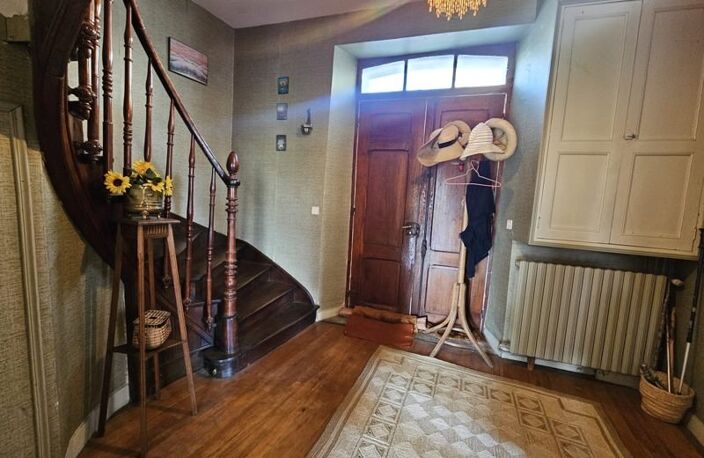 Maison en pierre de 8 pièces principales — photo 5