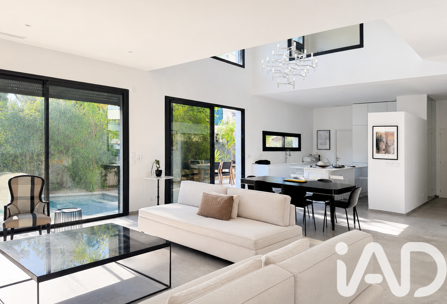 Vente Maison d'architecte 4 pièces — photo 1