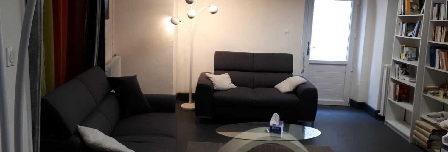 Bureau  45 m² à louer à Cahors (46000)