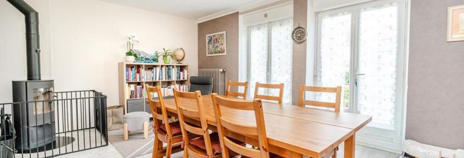 Maison 5 Pièces 109 m² à vendre à Carhaix-Plouguer (29270)