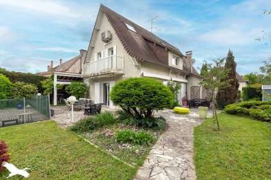 Maison 6 pièces 337920 €