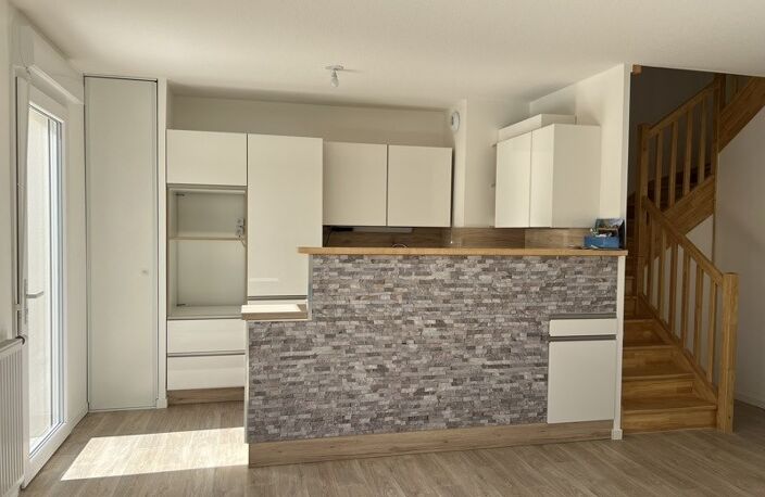 Contemporaine de 6 pièces principales — photo 2