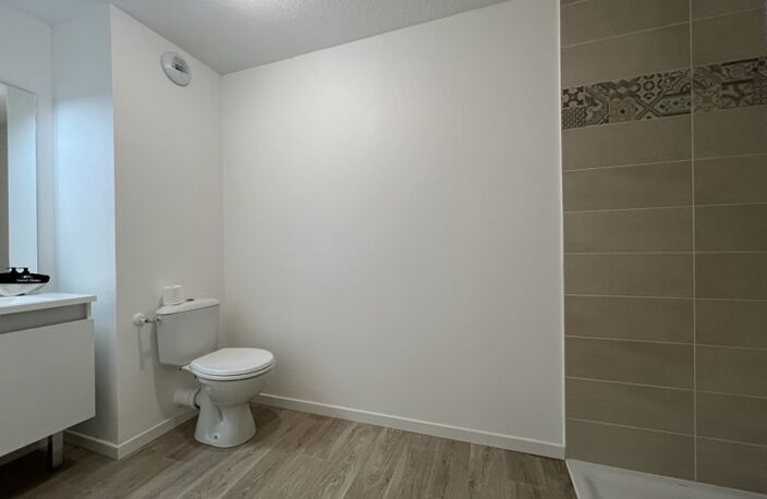 Contemporaine de 6 pièces principales — photo 4