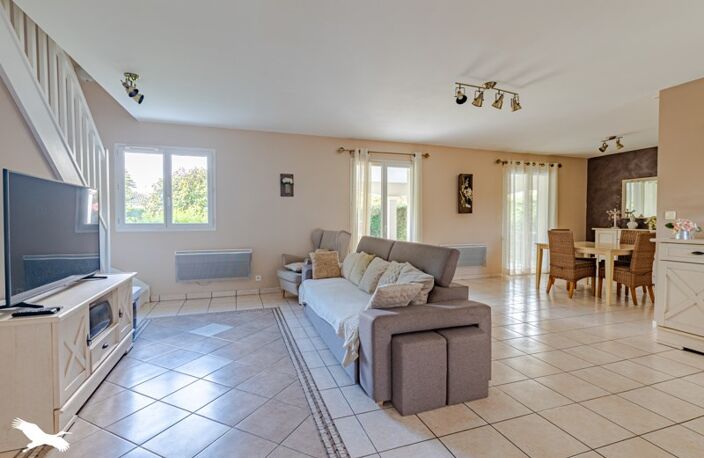 Contemporaine de 6 pièces principales — photo 3
