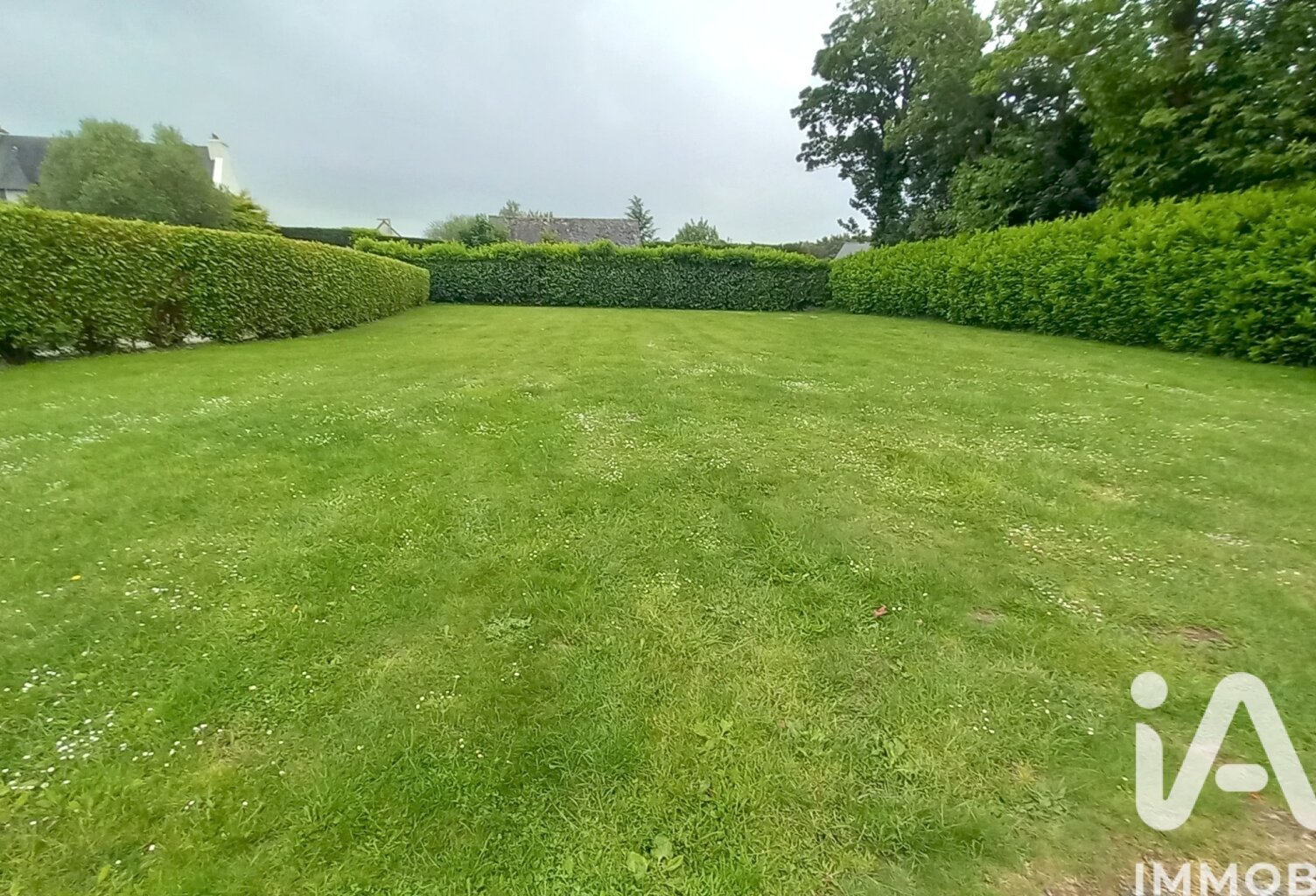 Vente Terrain 1 208 m&sup2; — photo 1
