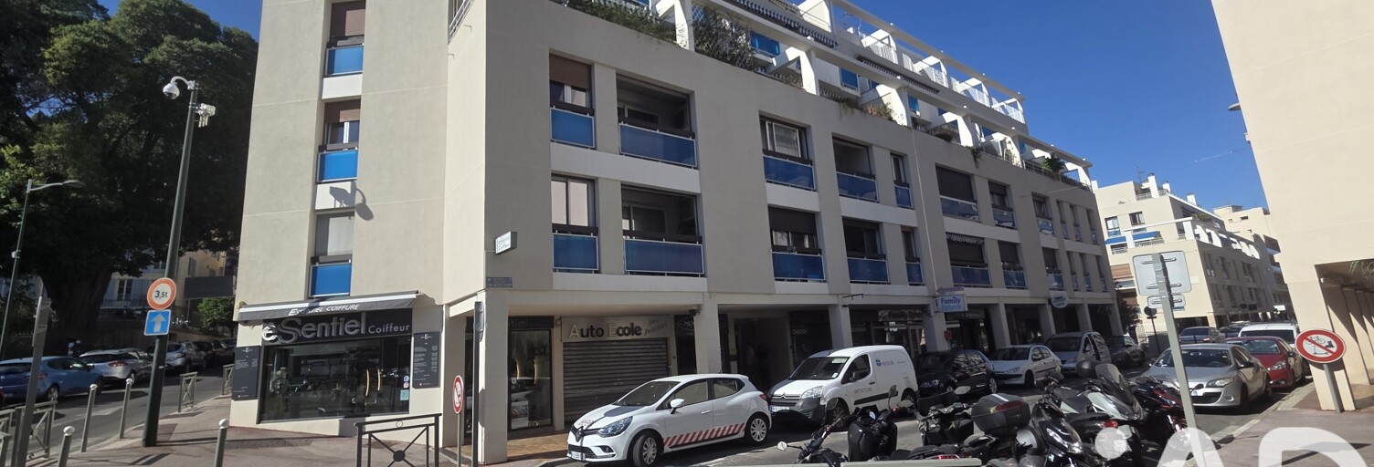 Appartement 1 Pièce 26 m² à vendre à Hyères (83400)