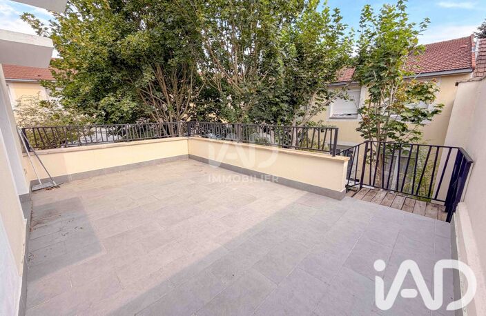 Vente Maison de ville 5 pièces — photo 2