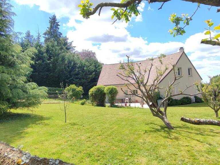Maison de 2002 170 m² 6 chambres avec sous-sol complet sur un... — photo 1