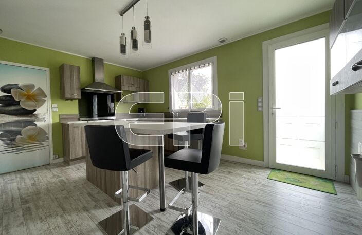 Maison de plain-pied :<br>Cuisine,séjour-salon avec accès vér — photo 2