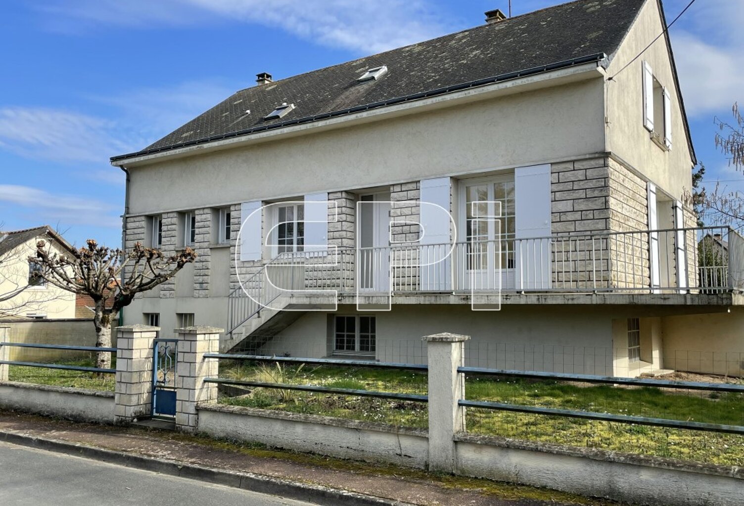 RESIDENCE PRINCIPALE ou INVESTISSEMENT locatif (2 logements, 2 c — photo 1