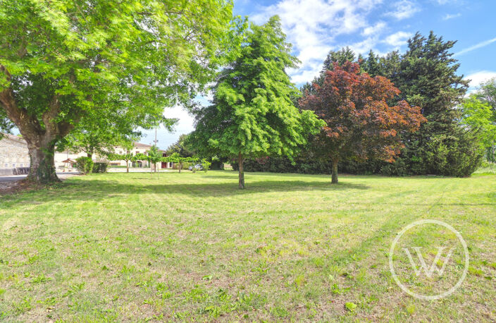 Maison T7 de 149,4m² avec dépendances, sur une parcelle de 301 — photo 3