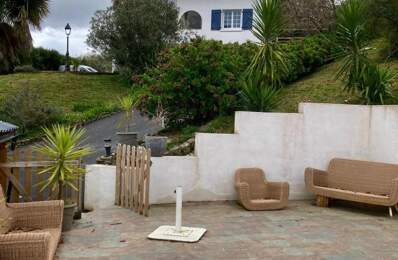 Villa avec piscine chauffée, 9 pieces sur 6575m2 de terrain — photo du bien