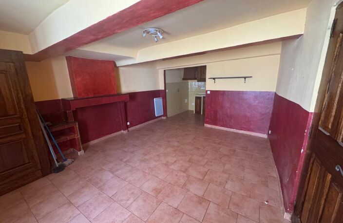 Maison de village - PUIMOISSON — photo 4