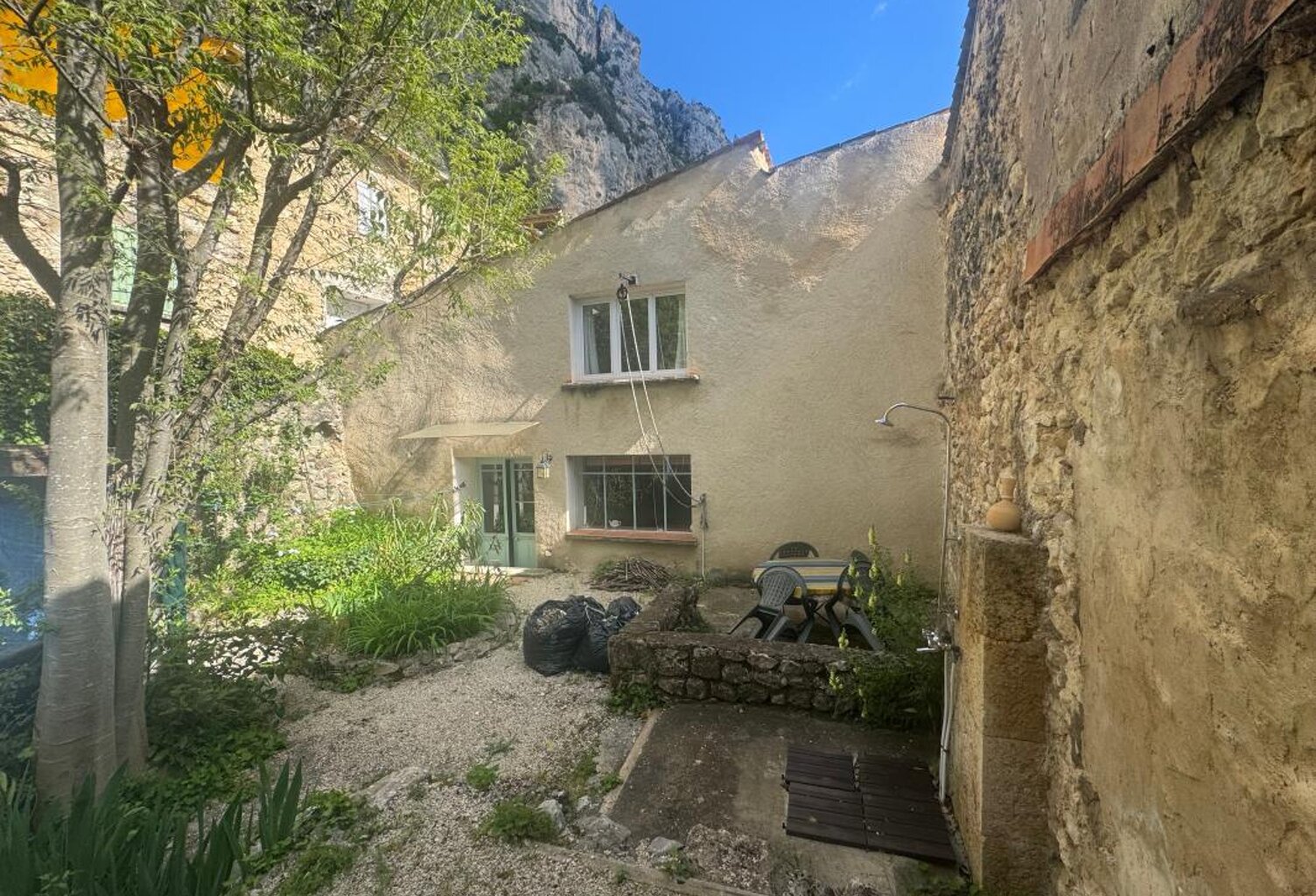 Maison À Vendre — photo 1