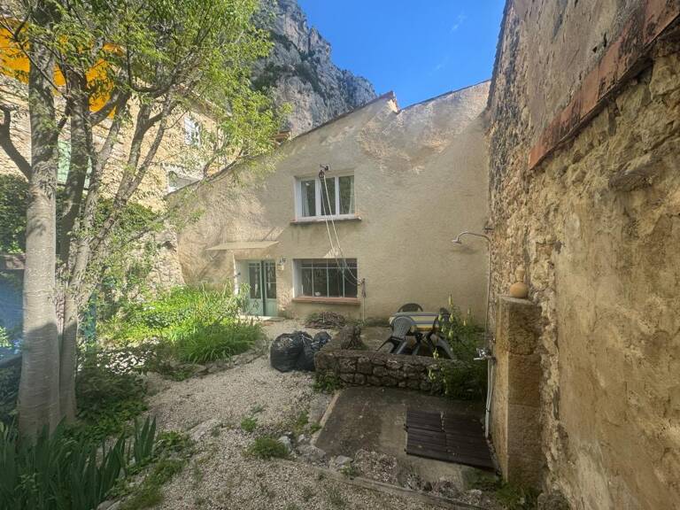 Maison À Vendre — photo 1