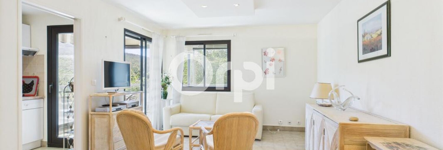 Appartement 1 Pièce 34 m² à vendre à Mandelieu-la-Napoule (06210)