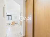 DERNIER ÉTAGE - PROCHE DE TOUT - GARAGE - CAVE - PISCINES — photo 4