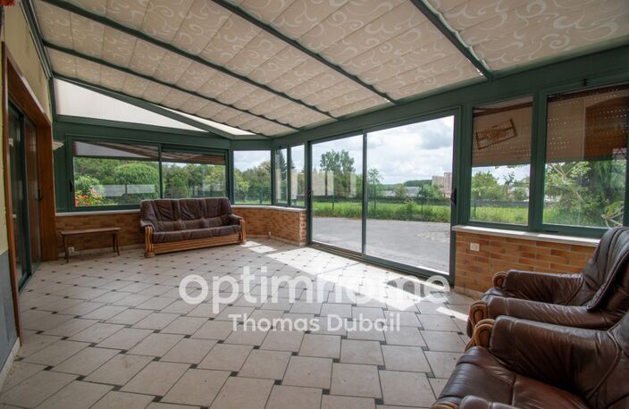 Maison plain-pied avec 190 m² de dépendances LANDRECIES — photo 2