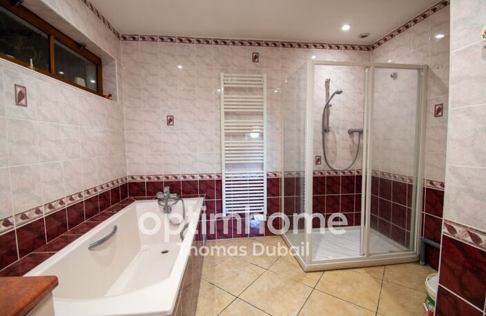 Maison plain-pied avec 190 m² de dépendances LANDRECIES — photo 5