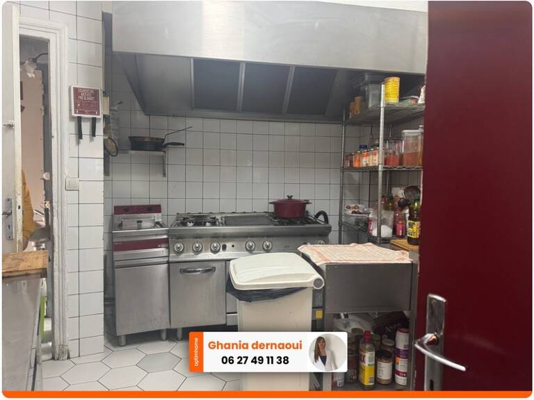 A VENDRE MURS COMMERCIAUX RARES AVEC FOND DE COMMERCE – EMPLACEMENT STRATÉGIQUE AU PERREUX-SUR-MARNE — photo 1