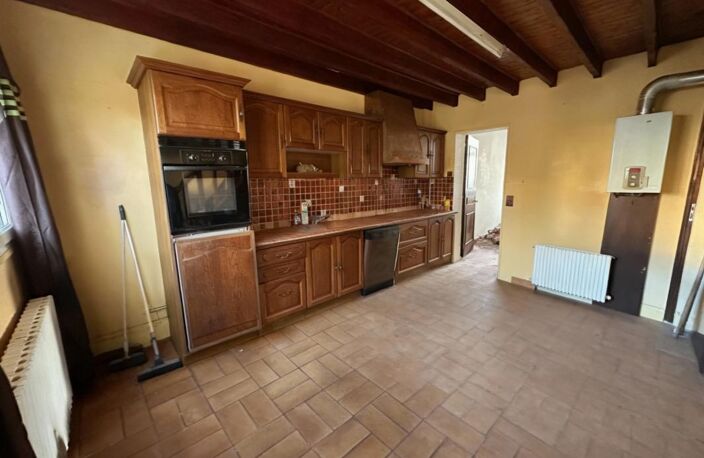 Maison de ville avec extérieur — photo 2