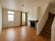 Maison de ville avec extérieur — photo 3