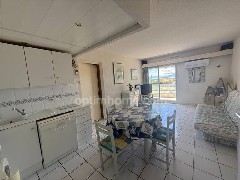 T2 cabine, garage — photo 1