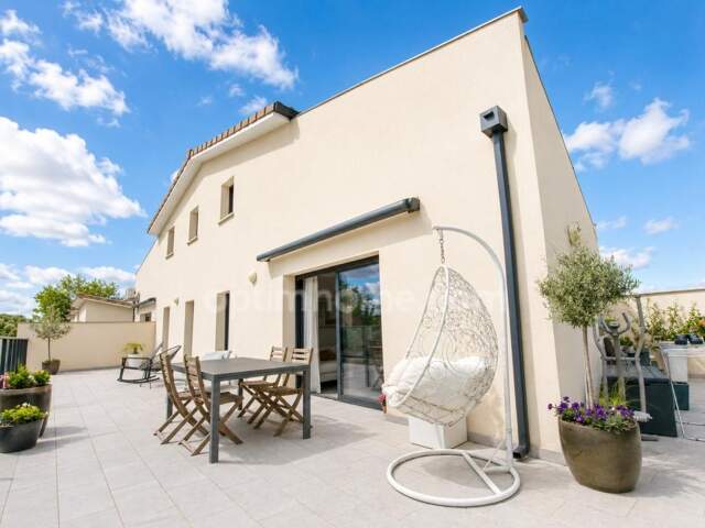 Appartement d’exception avec terrasse panoramique au cœur de Montastruc-la-Conseillère — photo du bien
