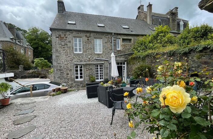 Maison de caractère de 290 m² au cœur du bourg (22) — photo 2