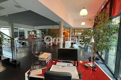 Bureau  389000 €