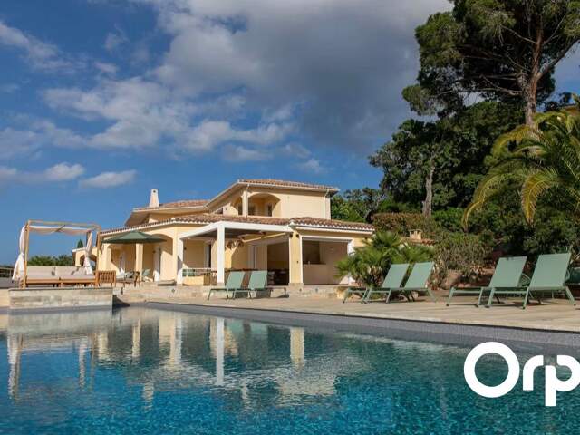 Villa 7 suites – Vue mer — photo du bien