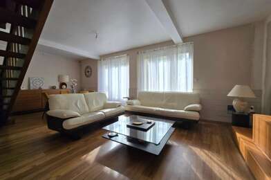 Maison 5 pièces 284850 €