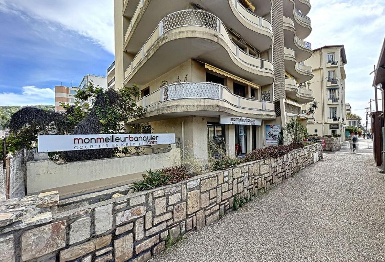 LOCAL COMMERCIAL - Le Cannet — photo 1