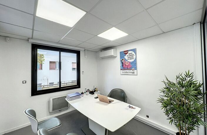 LOCAL COMMERCIAL - Le Cannet — photo 5