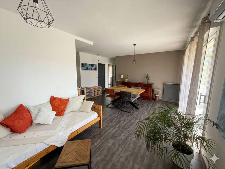 Appartement À Vendre — photo 1